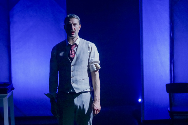 Kafka - in falschen Hnden | © n Theater 